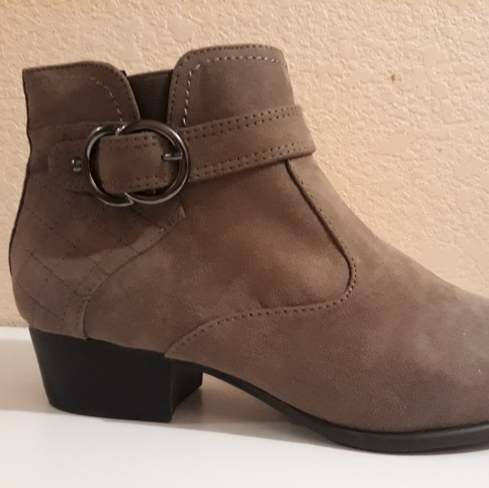 Unisa Ankle Boot